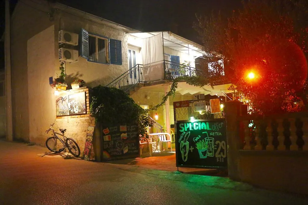 Guest House Mediterranea Pakoštane